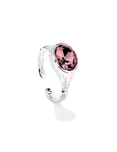 RY000183 Radiant TEXTURES Ring: Boldness in Every Detail