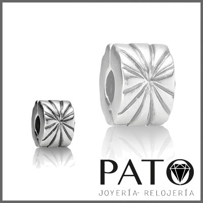 Pandora Charm 790210